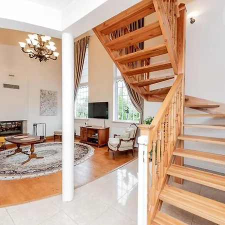 Luxury In Paernu, Walking Distance From The And Centre Вилла Пярну