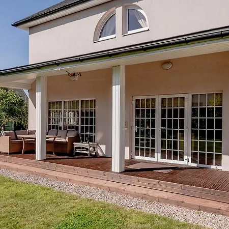 Luxury In Paernu, Walking Distance From The And Centre * Пярну
