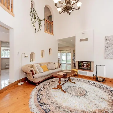 Luxury In Paernu, Walking Distance From The And Centre Vila Parnu