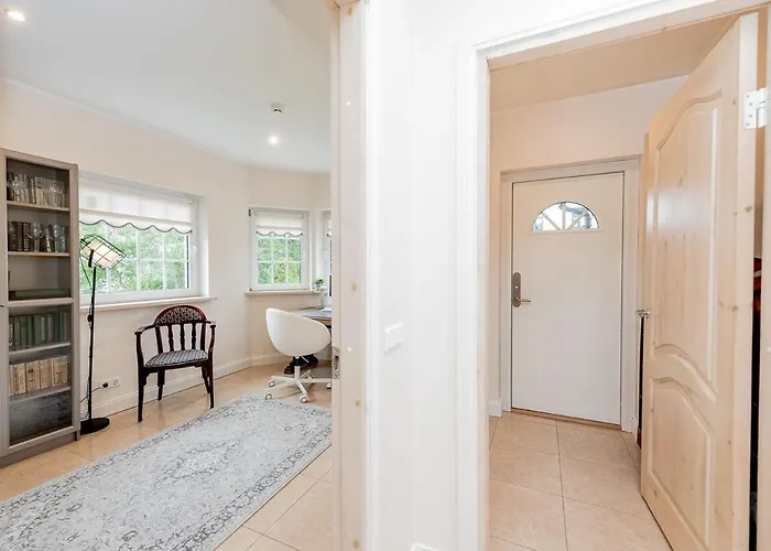 Willa Luxury In Paernu, Walking Distance From The And Centre Parnawa