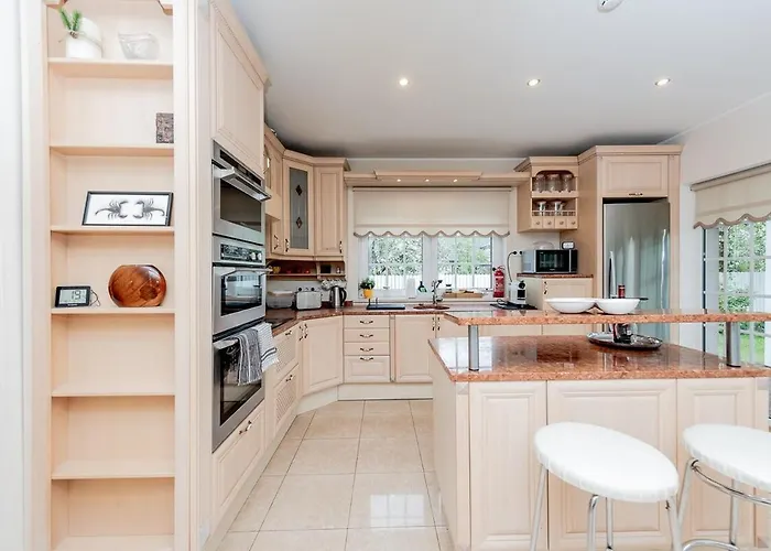 Willa Luxury In Paernu, Walking Distance From The And Centre *