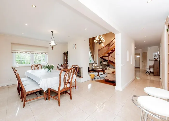 Willa Luxury In Paernu, Walking Distance From The And Centre Parnawa