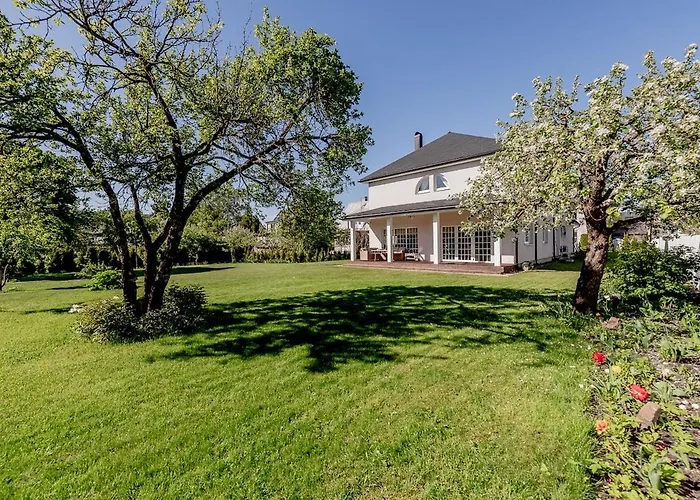 Luxury In Paernu, Walking Distance From The And Centre Willa *