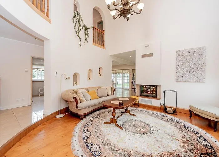 Luxury In Paernu, Walking Distance From The And Centre Willa Parnawa